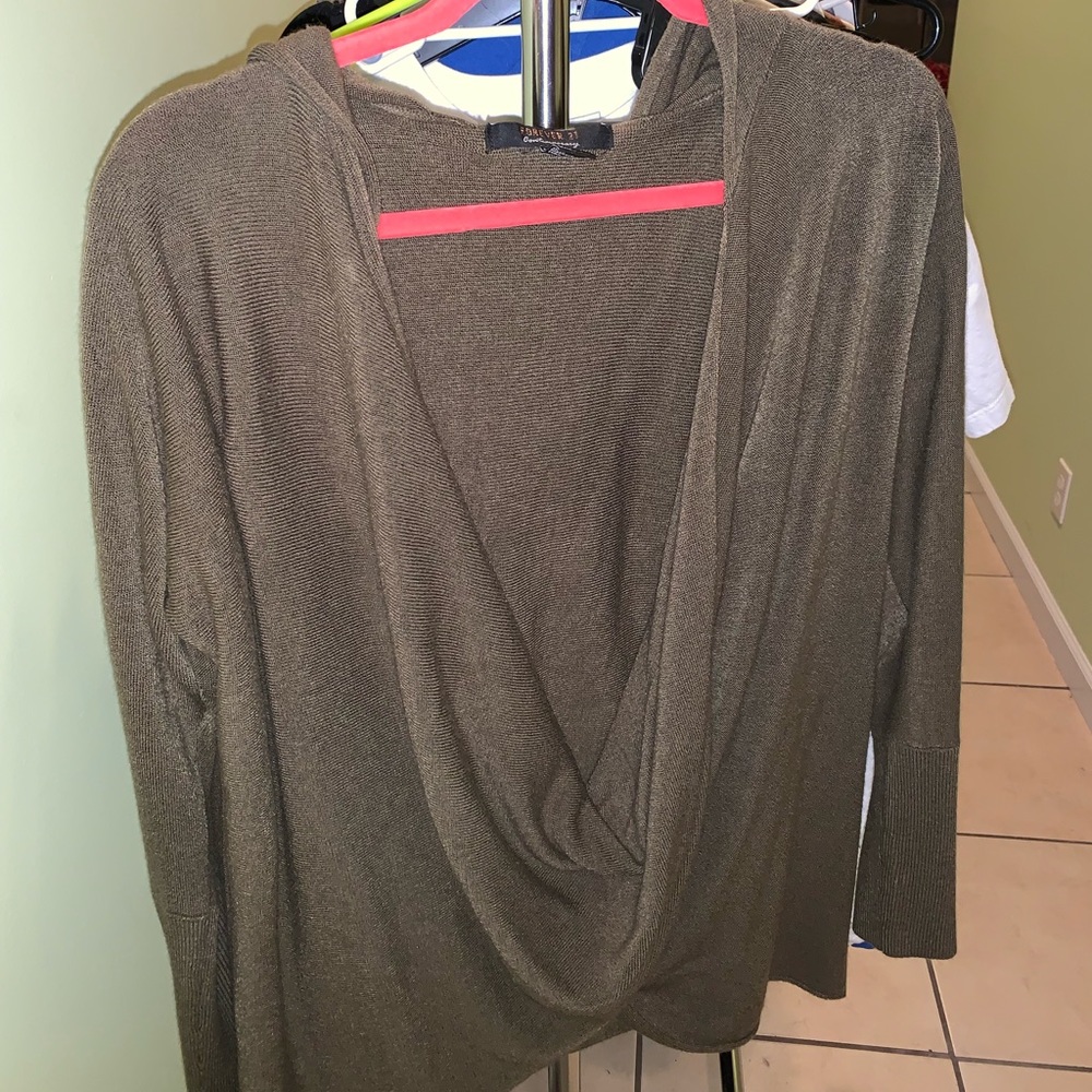 F21 contemporary collection cross body sweater